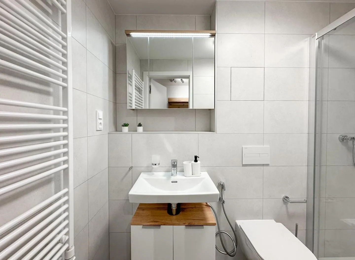 Real Living By Refa Balcony Retreat 75 Apartment Prague